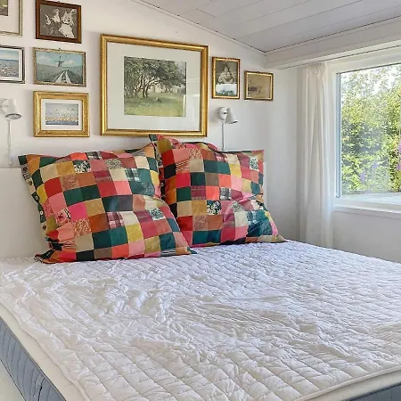 Holiday home Lxiii *